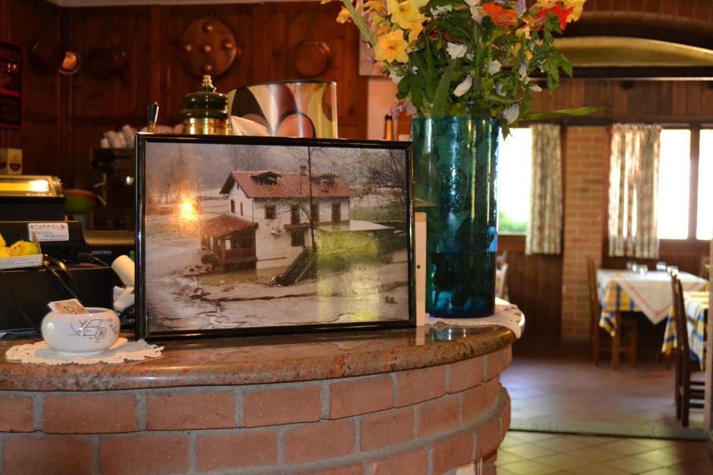 Bed and Breakfast Trattoria Vecchio Mulino Niella Tanaro Экстерьер фото