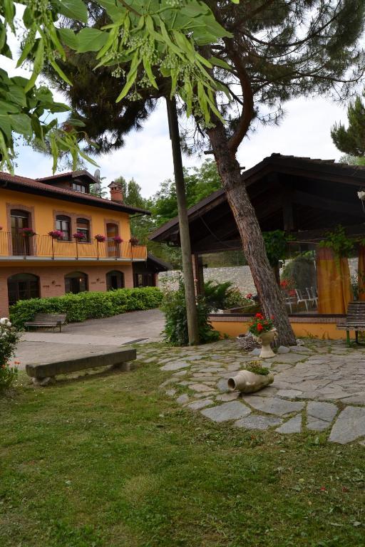 Bed and Breakfast Trattoria Vecchio Mulino Niella Tanaro Экстерьер фото